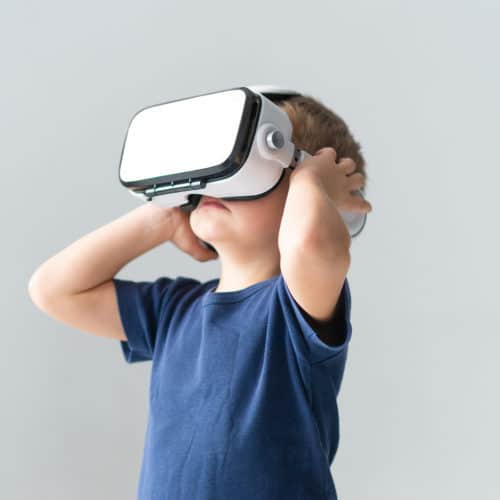 Reaktor vase Stor Virtual Reality Distracts Kids from Pain